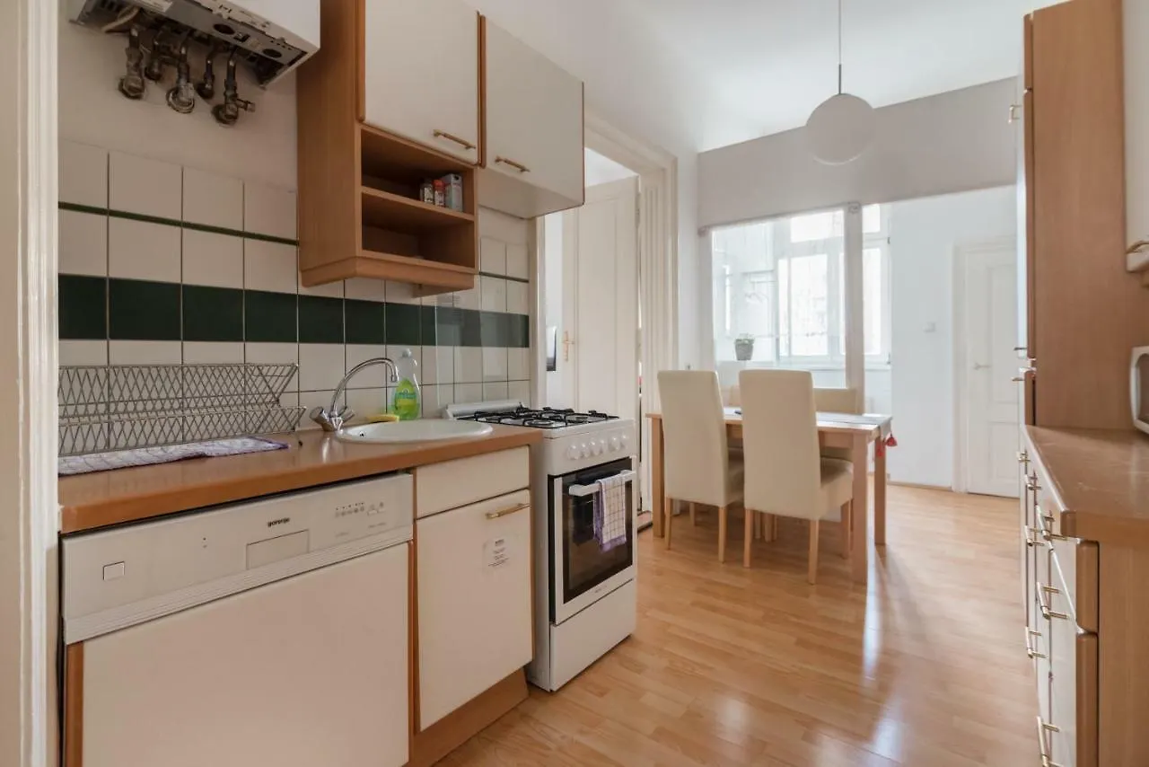 Charming City Apartment Viena Austria